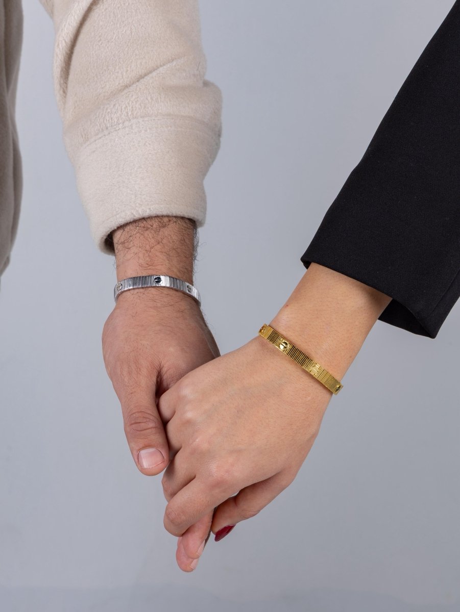 Cartier Flexible Love Bracelet - WristWorthy