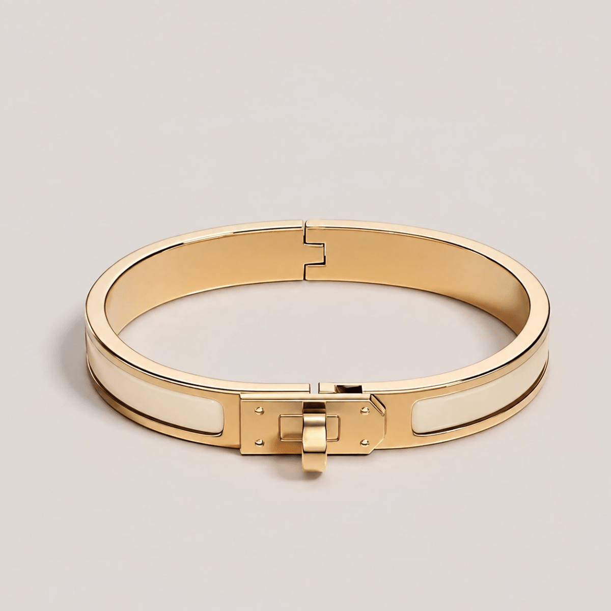 Hermes Kelly Clic Bracelet - Gold / Nude