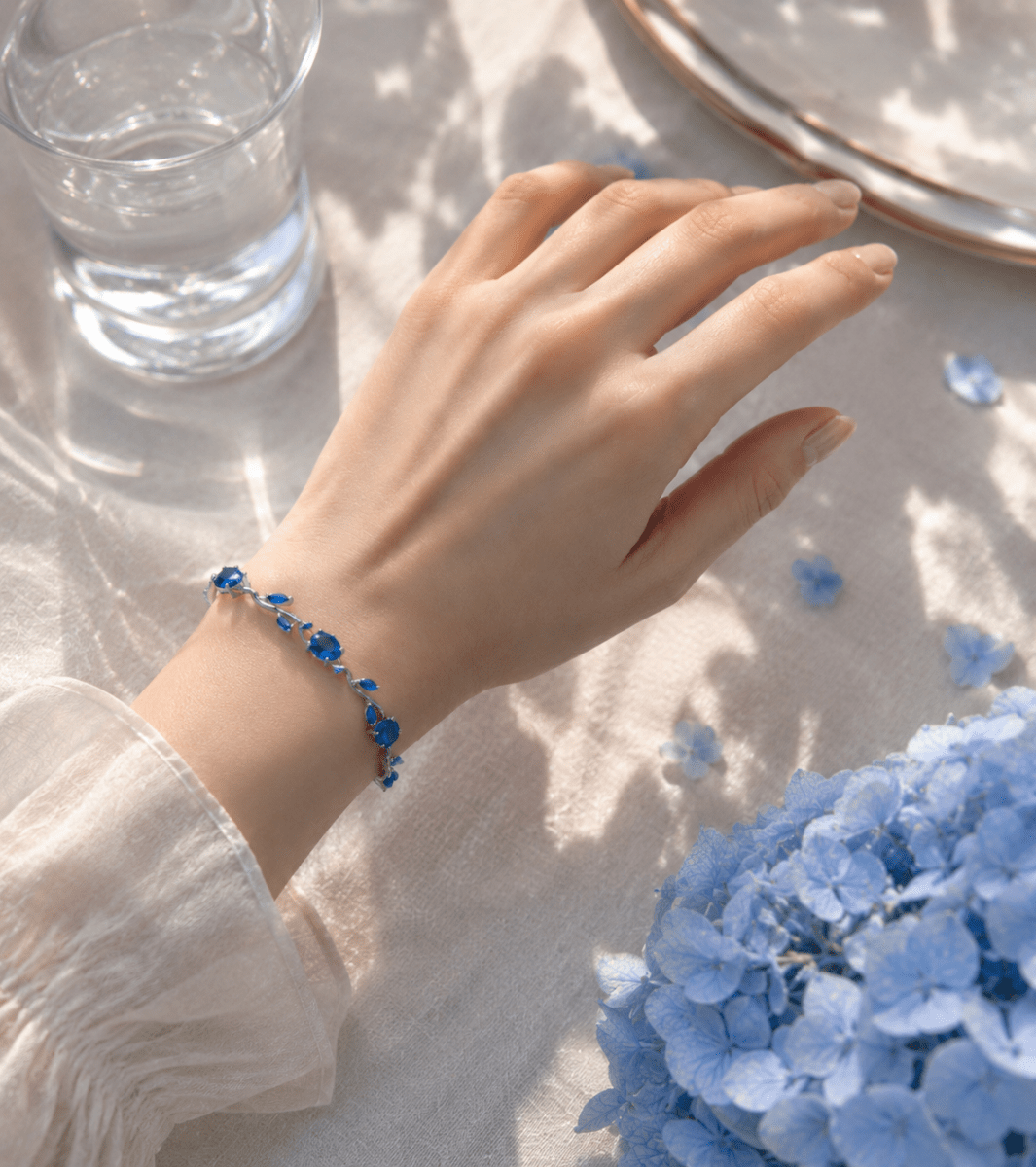 Tulips Bracelet - Royal Blue